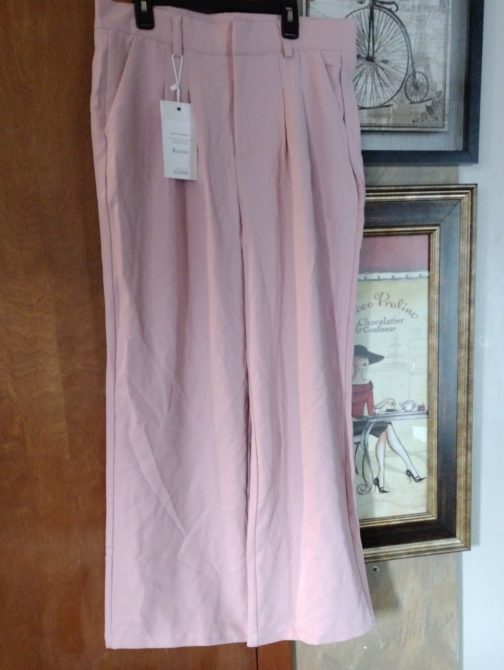 Women’s Wide-Leg Pink Trousers